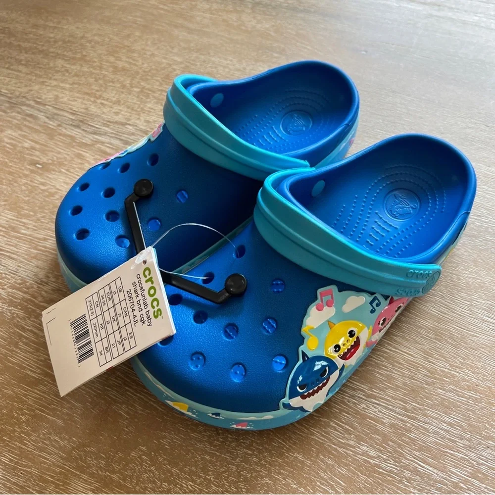 Crocs Kids FunLab Baby Shark Band Clog Size j3 - Picture 3 of 8